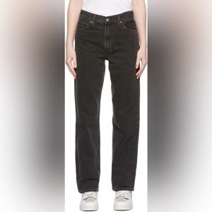 Levi’s dad jeans in washed black